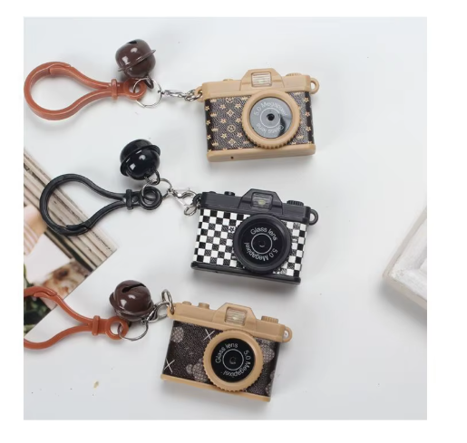 （ 3pcs) Mini Retro Camera-Mini Crossbody Camera Doll Case Accessory Photography Prop Phone Cover Earphone Cover DIY Decoration